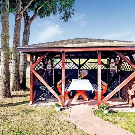 2 Bedroom Stunning Home In Mielno Holiday home Mielno (Koszalin)